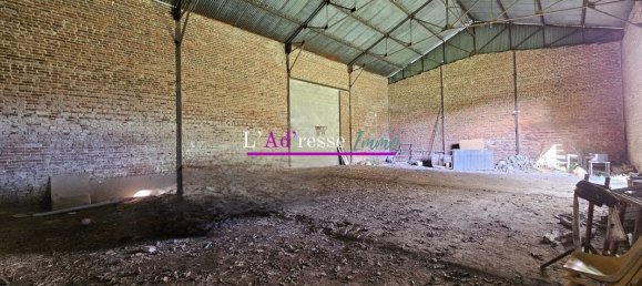 4 bedrooms House in Cambrai, France No. 341621 18