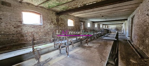 4 bedrooms House in Cambrai, France No. 341621 13