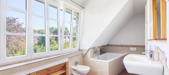 Casa de 8 habitaciónes en Stade, Germany No. 201182 63