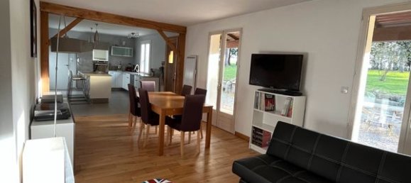 3 Schlafzimmer Haus in Deux-Sevres, France, Nr. 320172 2