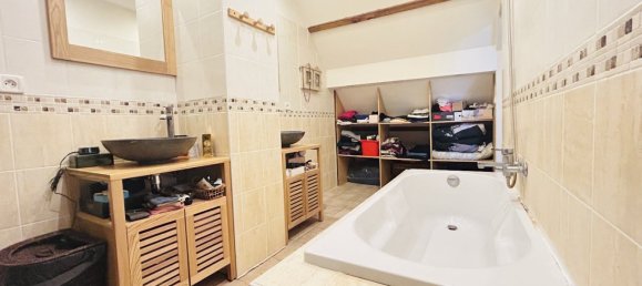 7 Schlafzimmer Villa in Treon, France, Nr. 91019 11