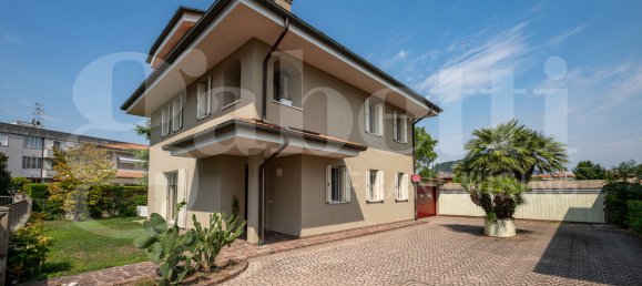 3 bedrooms House in Monselice, Italy No. 289083 9