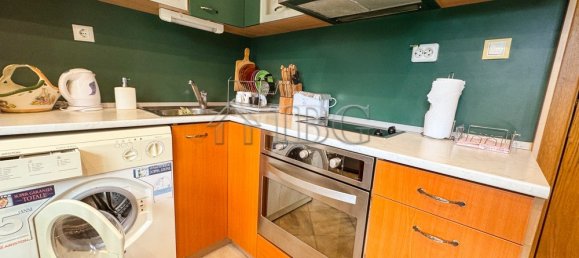 Apartamento de 3 dormitorios en Ruse, Bulgaria No. 1117 3