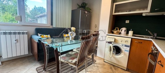 Apartamento de 3 dormitorios en Ruse, Bulgaria No. 1117 5