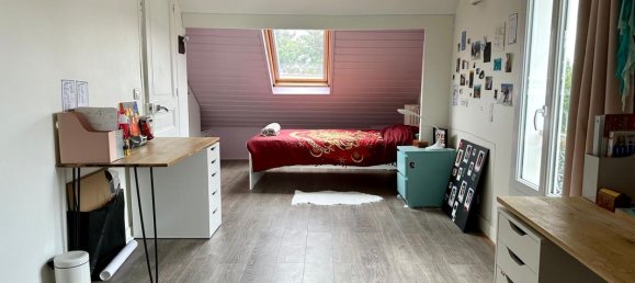 5 bedrooms House in Colombes, France No. 186162 12