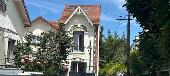 5 bedrooms House in Colombes, France No. 186162 20