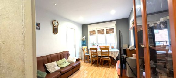 3 Schlafzimmer Wohnung in Cornella De Llobregat, Spain, Nr. 126453 2