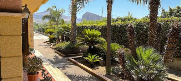 Вилла с 6 спальнями в Партинико, Италия № 68853 8