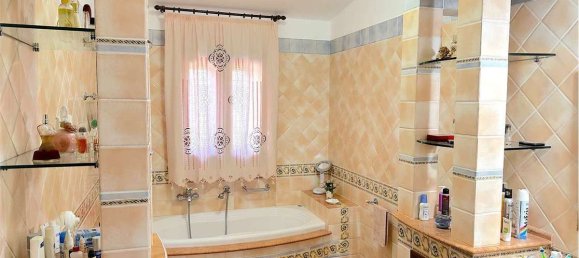 Вилла с 6 спальнями в Партинико, Италия № 68853 33