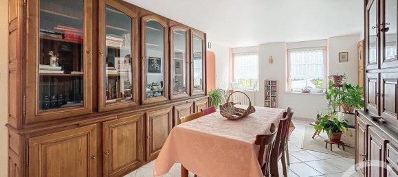 Casa de 4 dormitorios en Saint-Etienne-les-Remiremont, France No. 258647 5