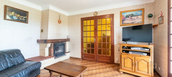 4 bedrooms House in Horsarrieu, France No. 279382 5