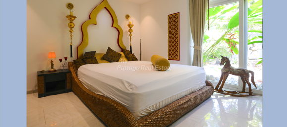 8 bedrooms Cafe / restaurant in Pattaya, Thailand No. 9238 2