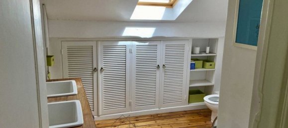 4 bedrooms House in Tours, France No. 56124 6