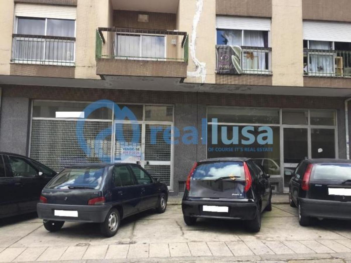 Loja em Porto, Portugal 496 m² N.º 8183