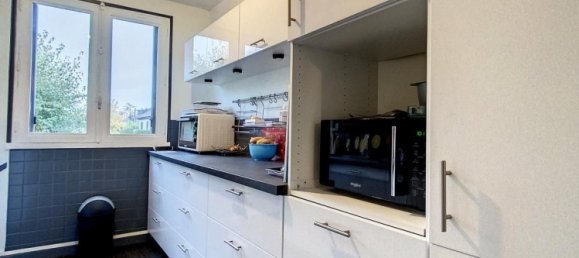 2 bedrooms Apartment in Saint-Jean-de-Braye, France No. 92408 2