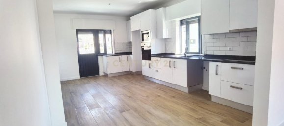 Вилла с 8 спальнями в Палмела, Португалия № 164011 15