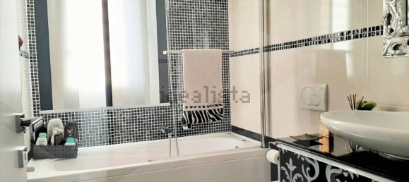 Квартира с 3 комнатами в Капурсо, Италия № 39565 5