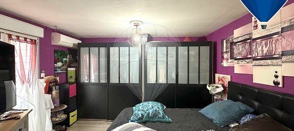 4 bedrooms House in Bourges, France No. 155225 12