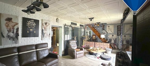 4 bedrooms House in Bourges, France No. 155225 7