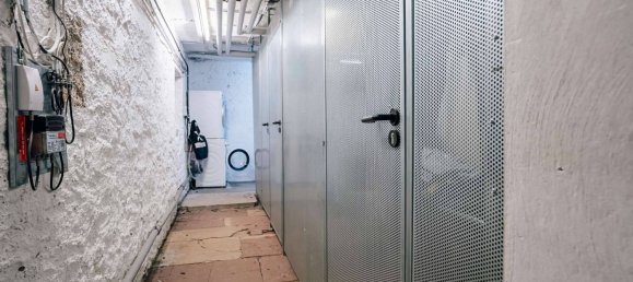 18 rooms Building in Karlsruhe, Germany No. 65733 25