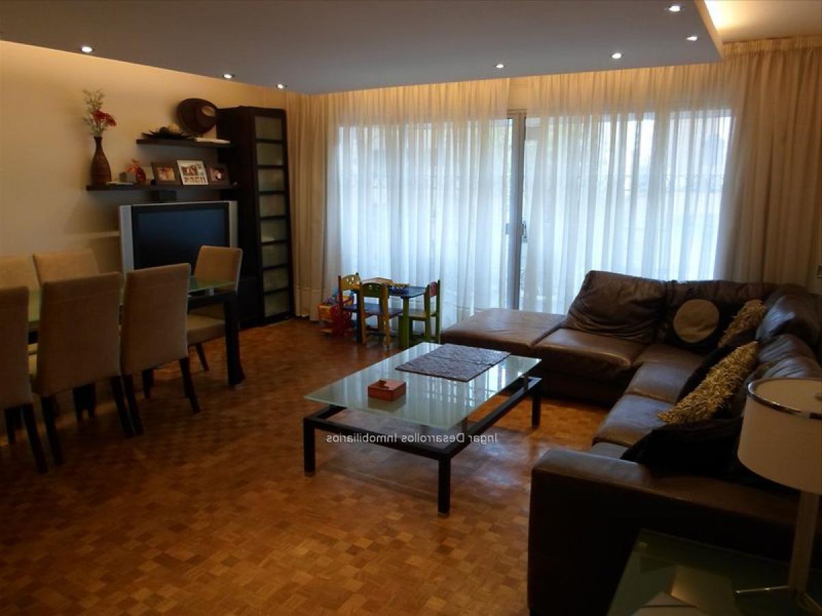 3 غرف نوم شقة في Montevideo, Uruguay رقم 3765