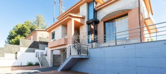 4 bedrooms House in Barcelona, Spain No. 141971 11