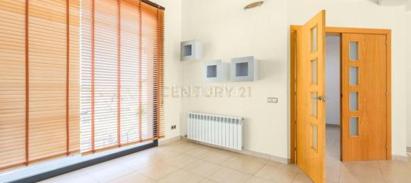 4 bedrooms House in Barcelona, Spain No. 141971 25