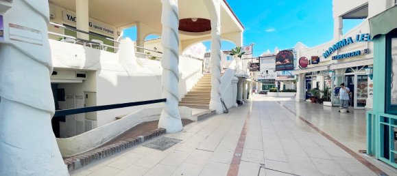 Propriété commerciale à Benalmadena, Spain 140m² No. 85604 9