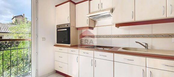 Apartamento de 3 dormitorios en Suresnes, France No. 166111 15