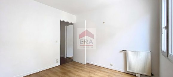 Apartamento de 3 dormitorios en Suresnes, France No. 166111 3