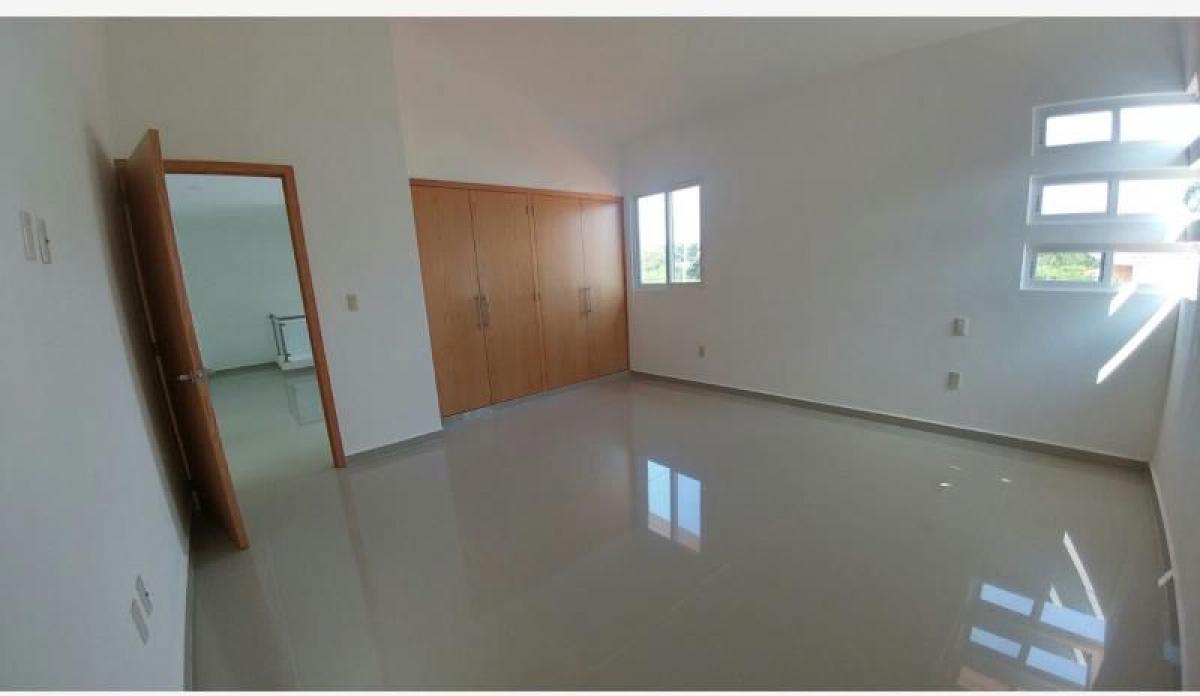 3 bedrooms House in Morelos, Mexico No. 165382