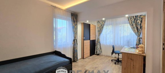 Casa de 5 habitaciónes en Langenlois, Austria No. 248313 11