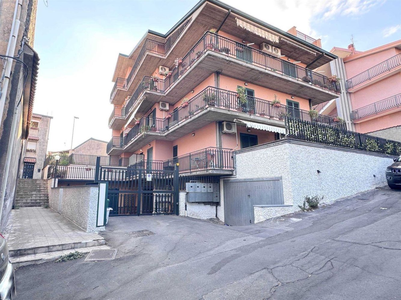 4-Zimmer Wohnung in Santa Maria di Licodia, Italy, Nr. 283266