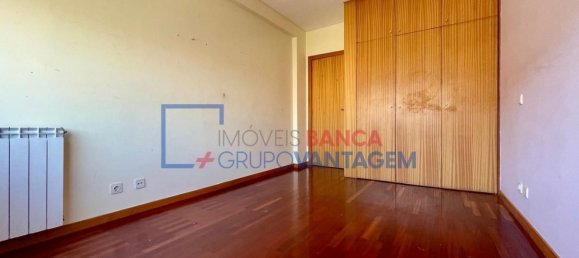 Apartamento de 4 dormitorios en Matosinhos, Portugal No. 209237 19