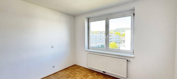 Квартира с 2 комнатами в Зайерсберг-Пирка, Австрия № 242132 9