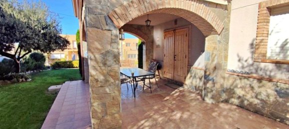 3 bedrooms House in Tarragona, Spain No. 86990 2