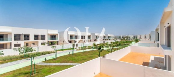 4 bedrooms Villa in Yas Island, UAE No. 20125 11