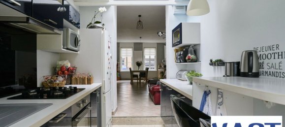 3 bedrooms House in Mons-en-Baroeul, France No. 232870 9