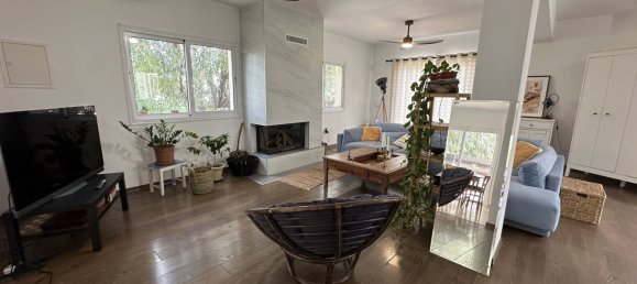 4 dormitorios adosado en venta en Kiti, Larnaka, Cyprus № 173038 5