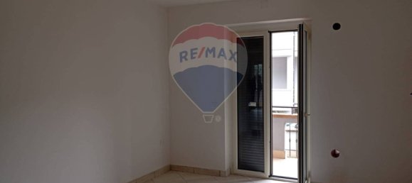 6 Schlafzimmer Wohnung in Santa Maria a Vico, Italy, Nr. 317800 5