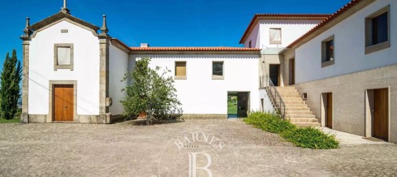 4 bedrooms Castles in Roriz, Portugal No. 145102 2