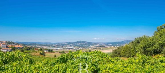 4 bedrooms Castles in Roriz, Portugal No. 145102 8