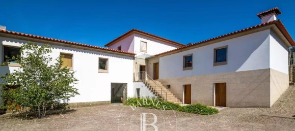 4 bedrooms Castles in Roriz, Portugal No. 145102 6