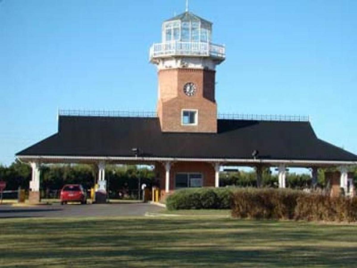  Land in Tigre, Argentina No. 47593