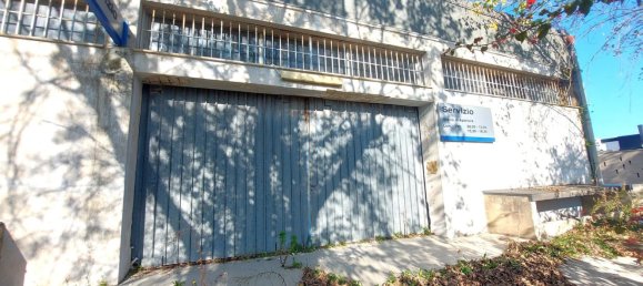 2423m² Warehouse in Brindisi, Italy No. 34993 6