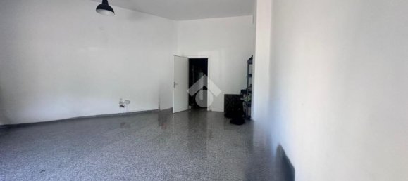 74m² Office in Cosenza, Italy No. 345373 7