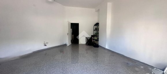 74m² Office in Cosenza, Italy No. 345373 4