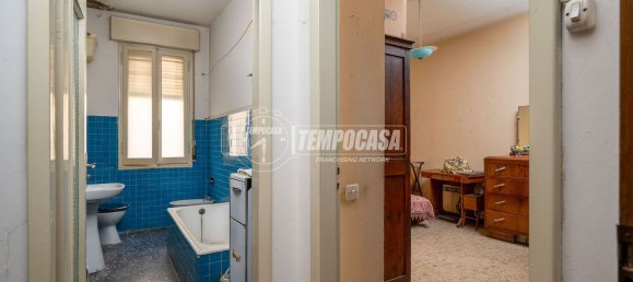 3 rooms Apartment in Sassuolo, Italy No. 260476 11