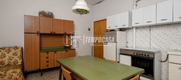 3 rooms Apartment in Sassuolo, Italy No. 260476 7