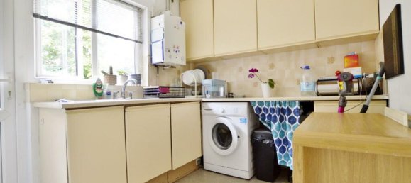 2 bedrooms Commercial property in London, United Kingdom No. 12460 5